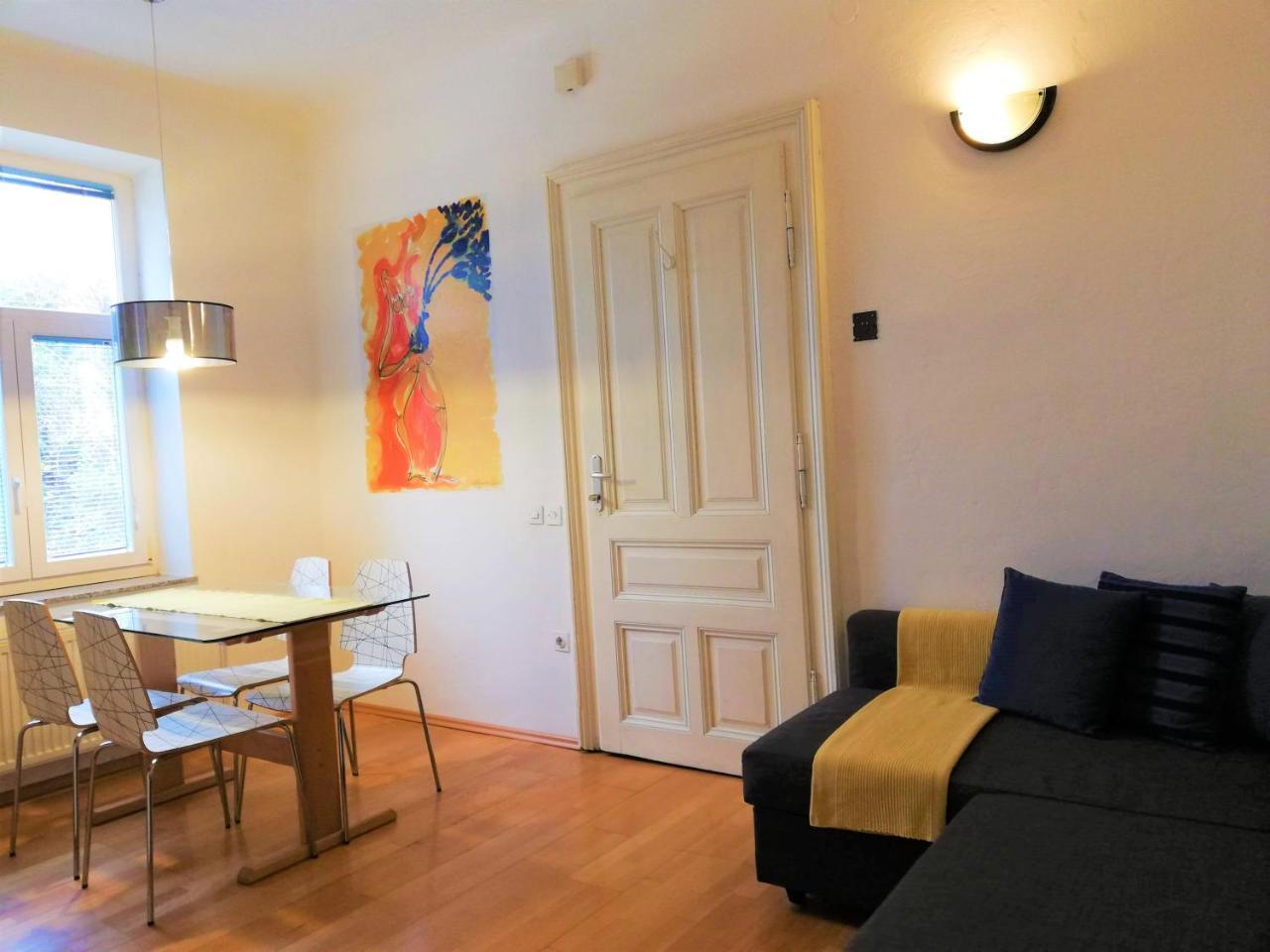Dimora Apartments With Free Parking Liubliana Exterior foto